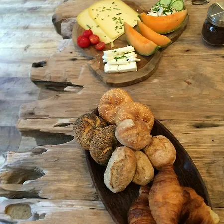 Hof Ter Beuke Bed & Breakfast 4*